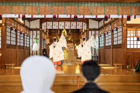 1300年の歴史神社で叶える【オーダーメイド和婚式】