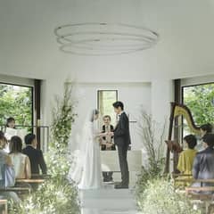 公式サイト限定＊挙式料無料【26年3・4月】春プラン／装花＆衣装特典付