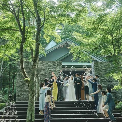 公式サイト限定＊挙式料無料【27年3・4月】春プラン／装花＆衣装特典付