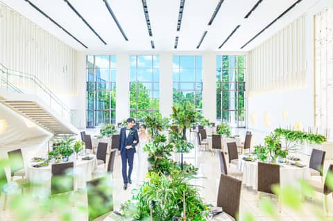 開放感抜群の会場で叶える＊60名様以上の華やかウエディング