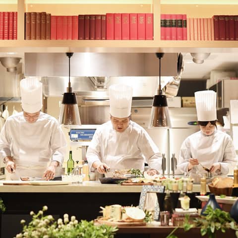 【公式】コンセプト・エフブンノイチ｜ 40名までの少人数専門ウエディングレストラン