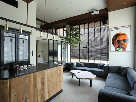 TRUNK(HOTEL) WEDDING