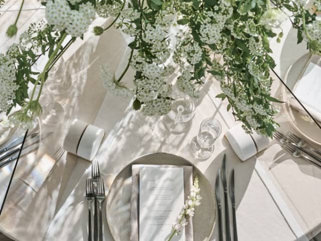 TRUNK(HOTEL) WEDDING