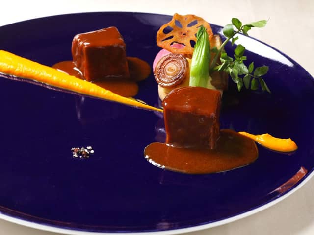 【公式】家族・親族だけで全館貸切|〈少人数専門〉横浜 山手十番館ウエディング ハウス&ガーデン