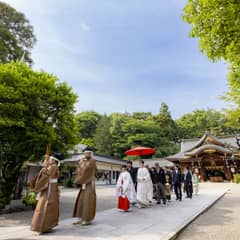 【ご祝儀へお応えする範囲で計画する】家族・親族と神社挙式＋会食パーティ
