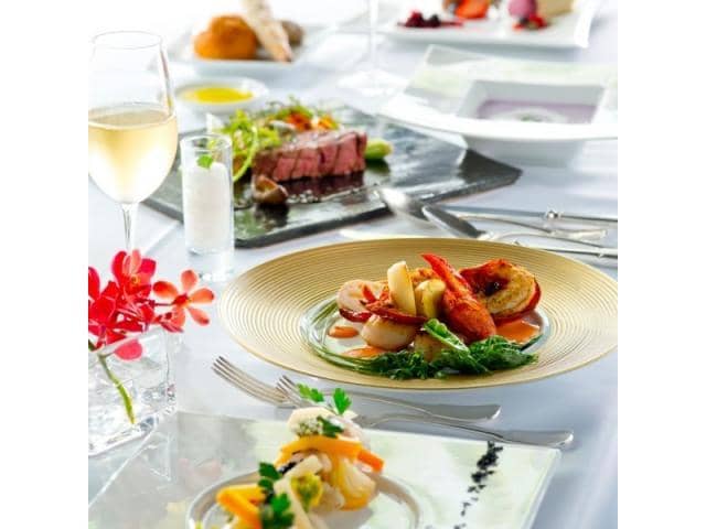 ノートルダム大阪ONE｜海と空が彩る 大阪ベイサイドウエディング【公式】