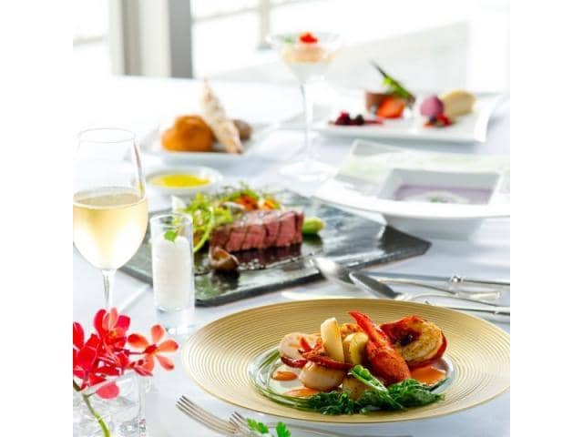 ノートルダム大阪ONE｜海と空が彩る 大阪ベイサイドウエディング【公式】