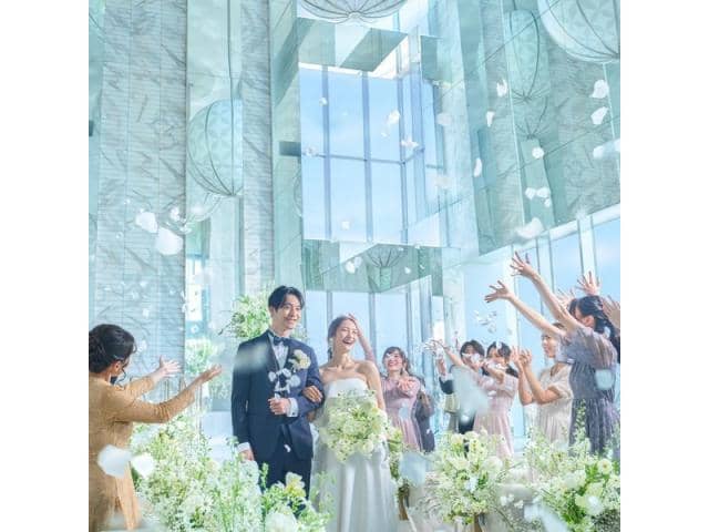 ノートルダム大阪ONE｜海と空が彩る 大阪ベイサイドウエディング【公式】