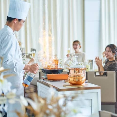 ＼大人数向けプラン／150名以上ご検討の方は最大200万円もお得！