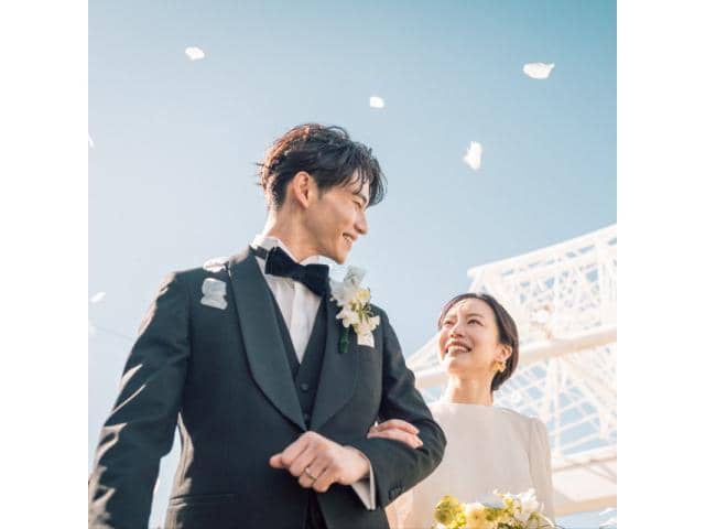 神戸で1日1組の貸切結婚式ならオーシャンプレイス