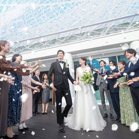 神戸で1日1組の貸切結婚式ならオーシャンプレイス