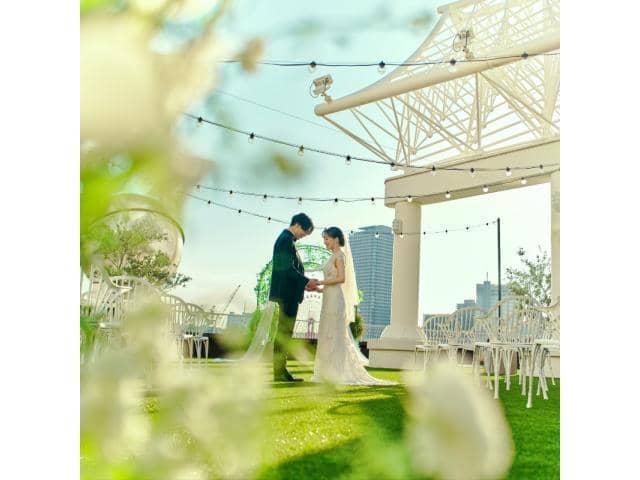 神戸で1日1組の貸切結婚式ならオーシャンプレイス