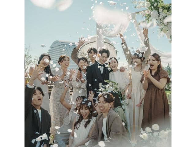 神戸で1日1組の貸切結婚式ならオーシャンプレイス