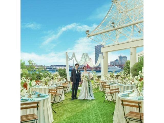 神戸で1日1組の貸切結婚式ならオーシャンプレイス