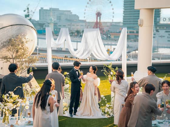 神戸で1日1組の貸切結婚式ならオーシャンプレイス