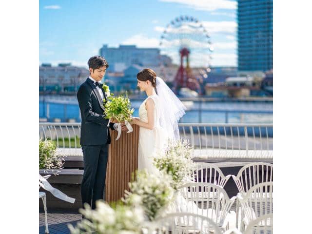 神戸で1日1組の貸切結婚式ならオーシャンプレイス