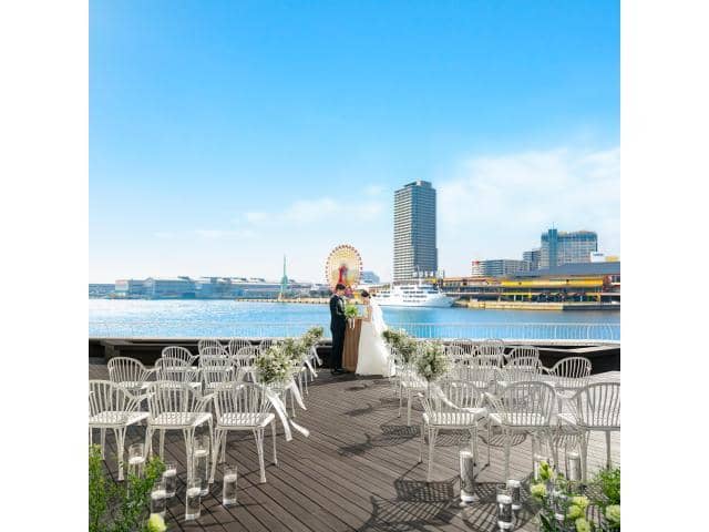 神戸で1日1組の貸切結婚式ならオーシャンプレイス