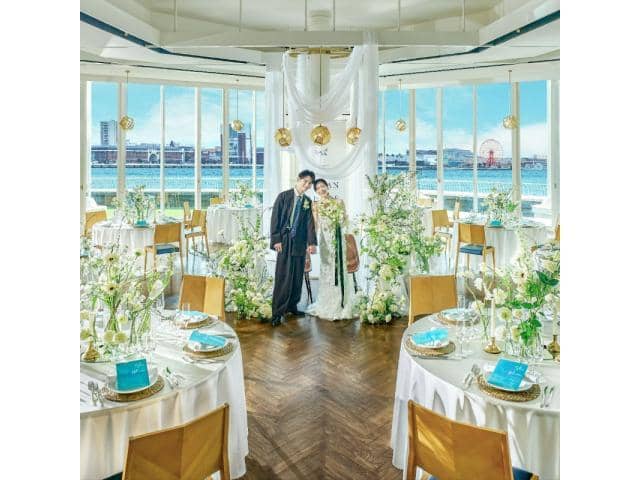 神戸で1日1組の貸切結婚式ならオーシャンプレイス