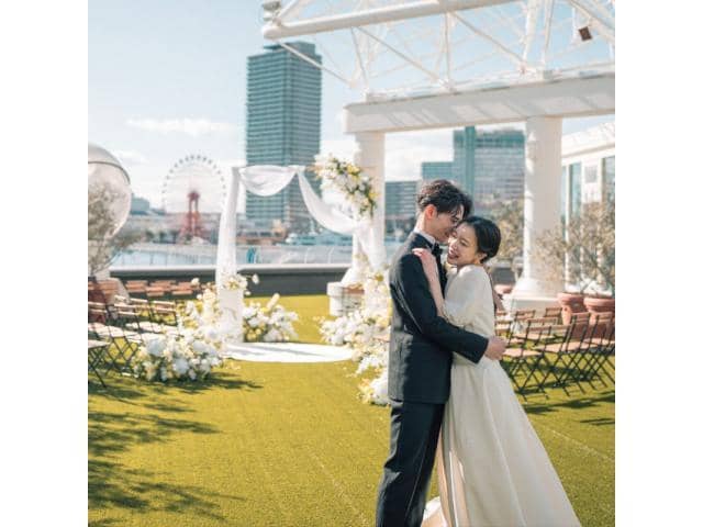 神戸で1日1組の貸切結婚式ならオーシャンプレイス