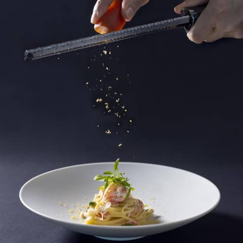 神戸で1日1組の貸切結婚式ならオーシャンプレイス