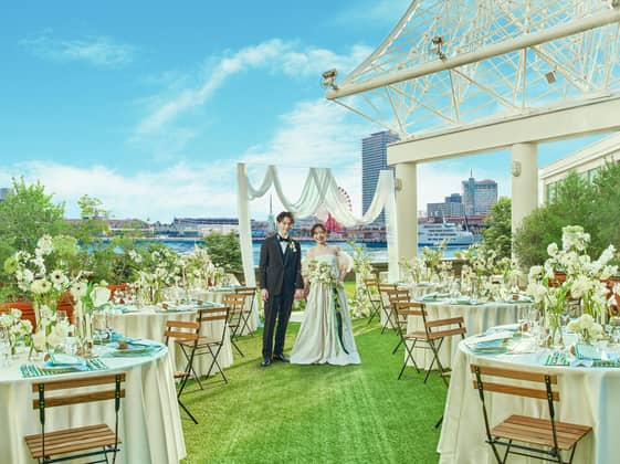 神戸で1日1組の貸切結婚式ならオーシャンプレイス