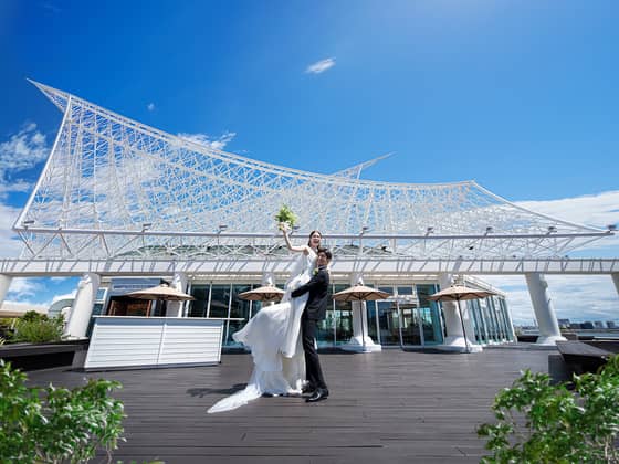 神戸で1日1組の貸切結婚式ならオーシャンプレイス