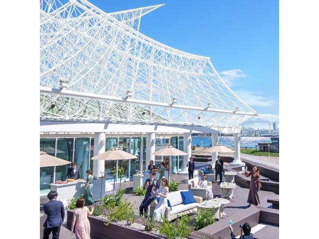 神戸で1日1組の貸切結婚式ならオーシャンプレイス