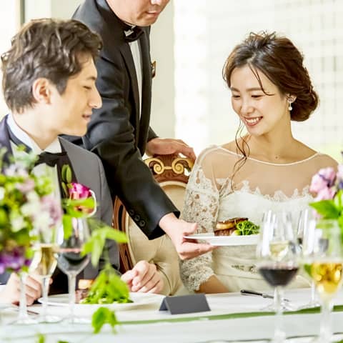 23年7月まで限定 10名33万円 ご家族でアットホーム結婚式 セント フォレストチャペル なんば 23年7月まで限定 10名33万円 ご家族でアットホーム結婚式 セント フォレストチャペル なんば