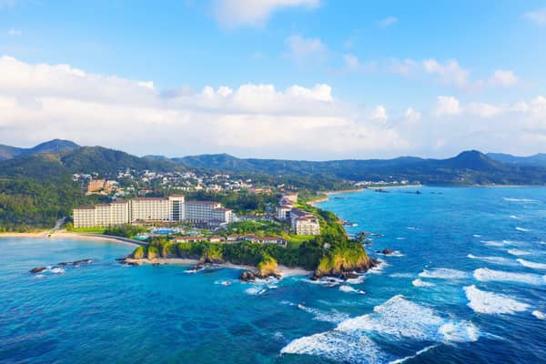 【公式】ハレクラニ沖縄ウエディング │クチコミアワード2025【GOLD】受賞