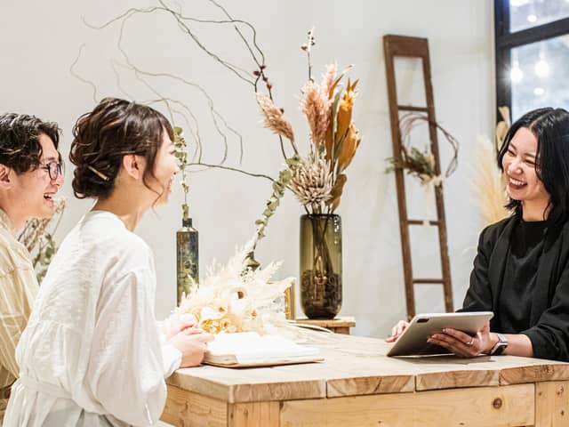 【公式】MAISON 8（メゾンエイト）｜名古屋駅直結・地上180mの光溢れる天空ウェディング