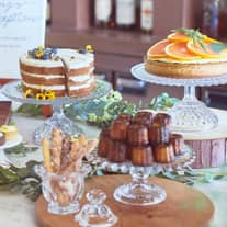 マルシェでも人気の自家製カヌレをプレゼント!