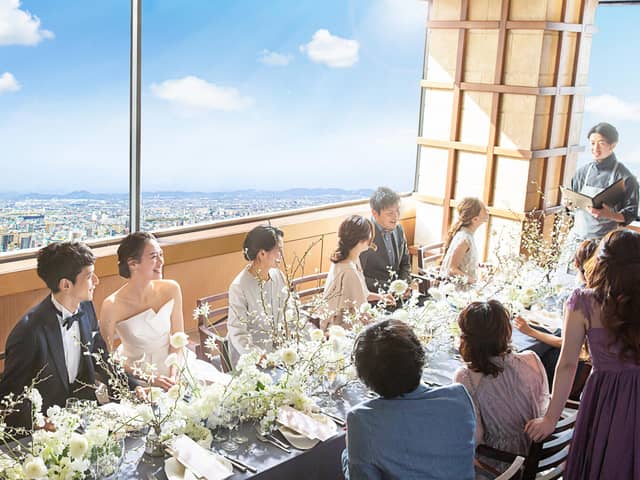 【公式】MAISON 8(メゾンエイト)|名古屋駅直結・地上180mの光溢れる天空ウェディング