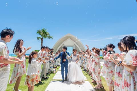 【沖縄を満喫したい新郎新婦必見】リゾートステイウェディングプラン