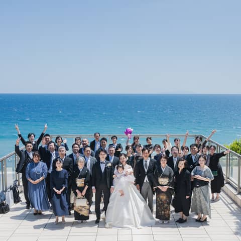 理想のガーデン結婚式を実現する！神奈川の結婚式場【AT TERRACE ninomiya 】