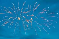 【選べる特典2】打ち上げ花火10発分プレゼント