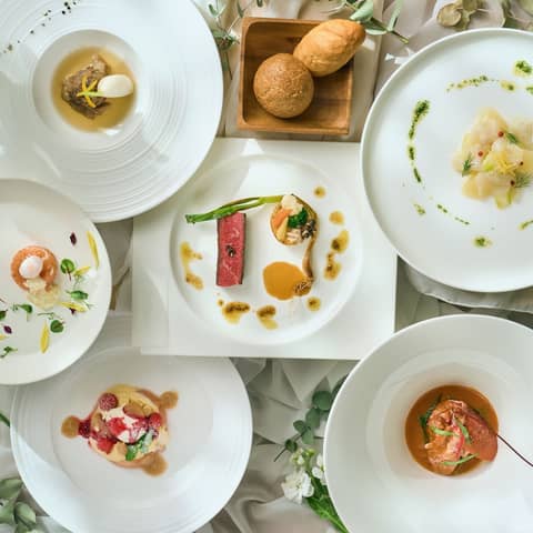 理想のガーデン結婚式を実現する！神奈川の結婚式場【AT TERRACE ninomiya 】