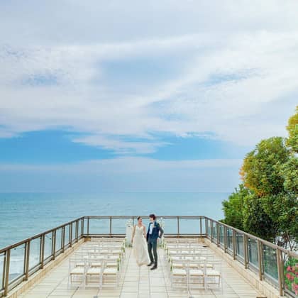 理想のガーデン結婚式を実現する！神奈川の結婚式場【AT TERRACE ninomiya 】