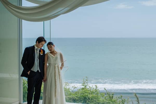 理想のガーデン結婚式を実現する!神奈川の結婚式場【AT TERRACE ninomiya 】