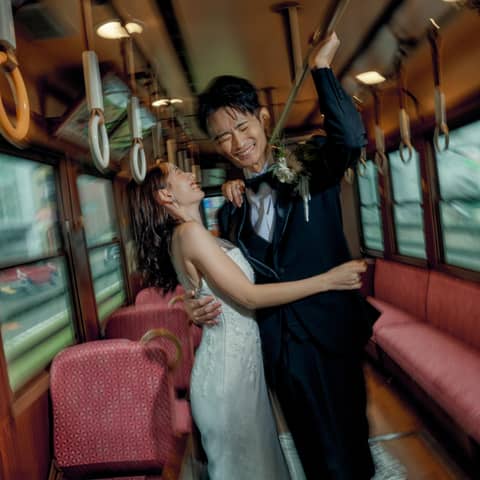 TRAIN PHOTO WEDDING～市電の中で叶う、前撮りプラン～