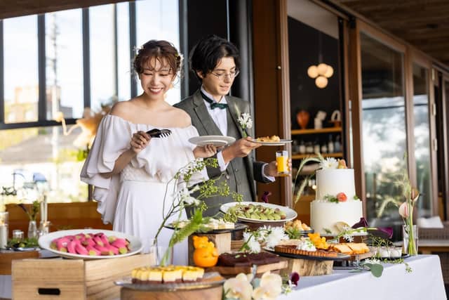 VERMICULAR RESTAURANT WEDDING