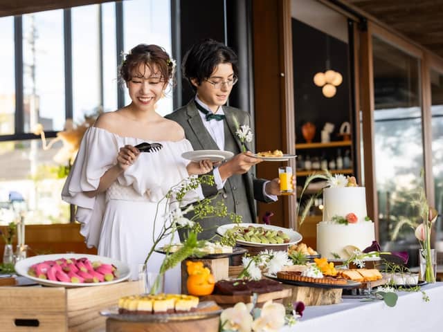 VERMICULAR RESTAURANT WEDDING