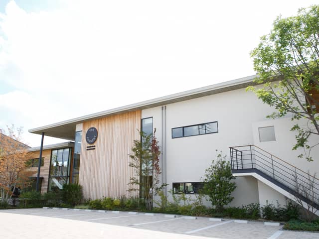 VERMICULAR RESTAURANT WEDDING