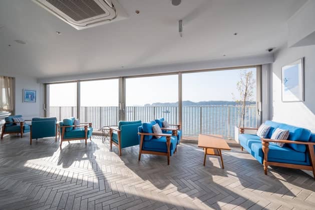【公式】THE HARBOR TERRACE（ハーバーテラス）｜鎌倉・湘南・逗子の少人数結婚式場
