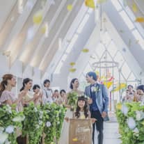 【1】挙式料20万円相当を含む最大17特典【2】前撮り撮影