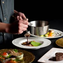 【コース料理ワンランクアッププレゼント】