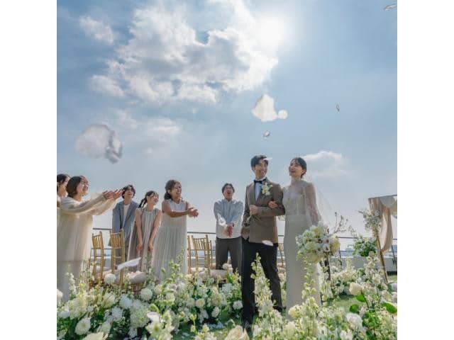 WEDDING - グランドニッコー淡路【公式】｜淡路島・夢舞台で叶えるリゾートホテルウェディング
