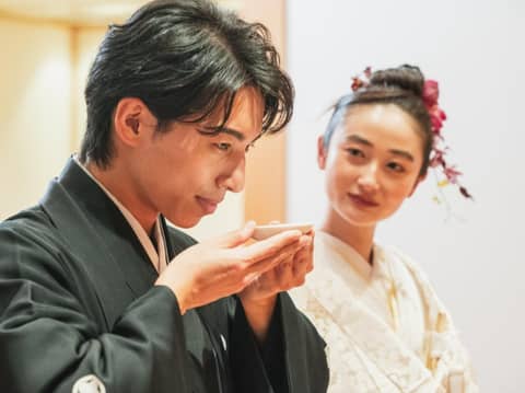 【神前挙式×リゾート】非日常で叶える上質ウェディング