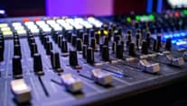 6月限定＊音響機材使用料＆音響オペレーター料金が最大100％OFF！