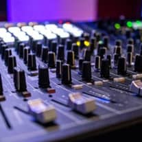 6月限定*音響機材使用料&音響オペレーター料金が最大100%OFF!