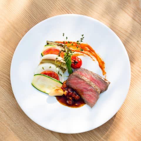 【公式】メゾン・ド・ラ・クール（旧 ヴィラ・デ・マリアージュ高崎）